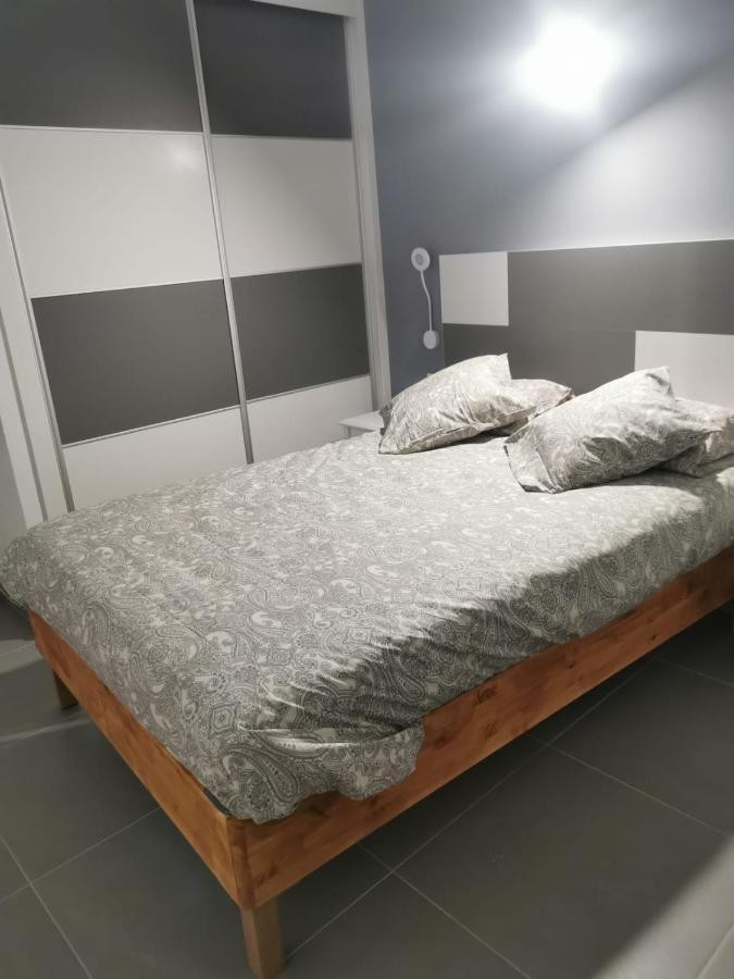 Amplio Duplex Lägenhet Tamaimo Exteriör bild